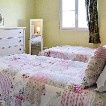 4 Bedroom Cozy Home In Port-En-Bessin-Huppain Exteriér fotografie